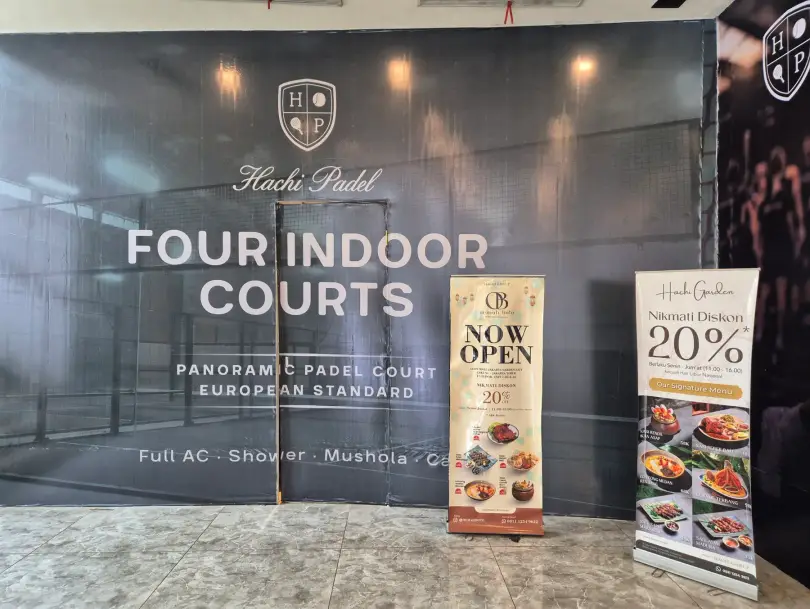 Four indoor courts banner